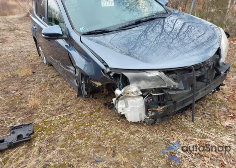 2014 Toyota Rav4 Xle из США, поврежденный, VIN JTMRFREV9ED050989